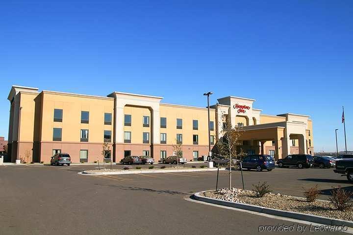 Hampton Inn Bismarck Exterior photo